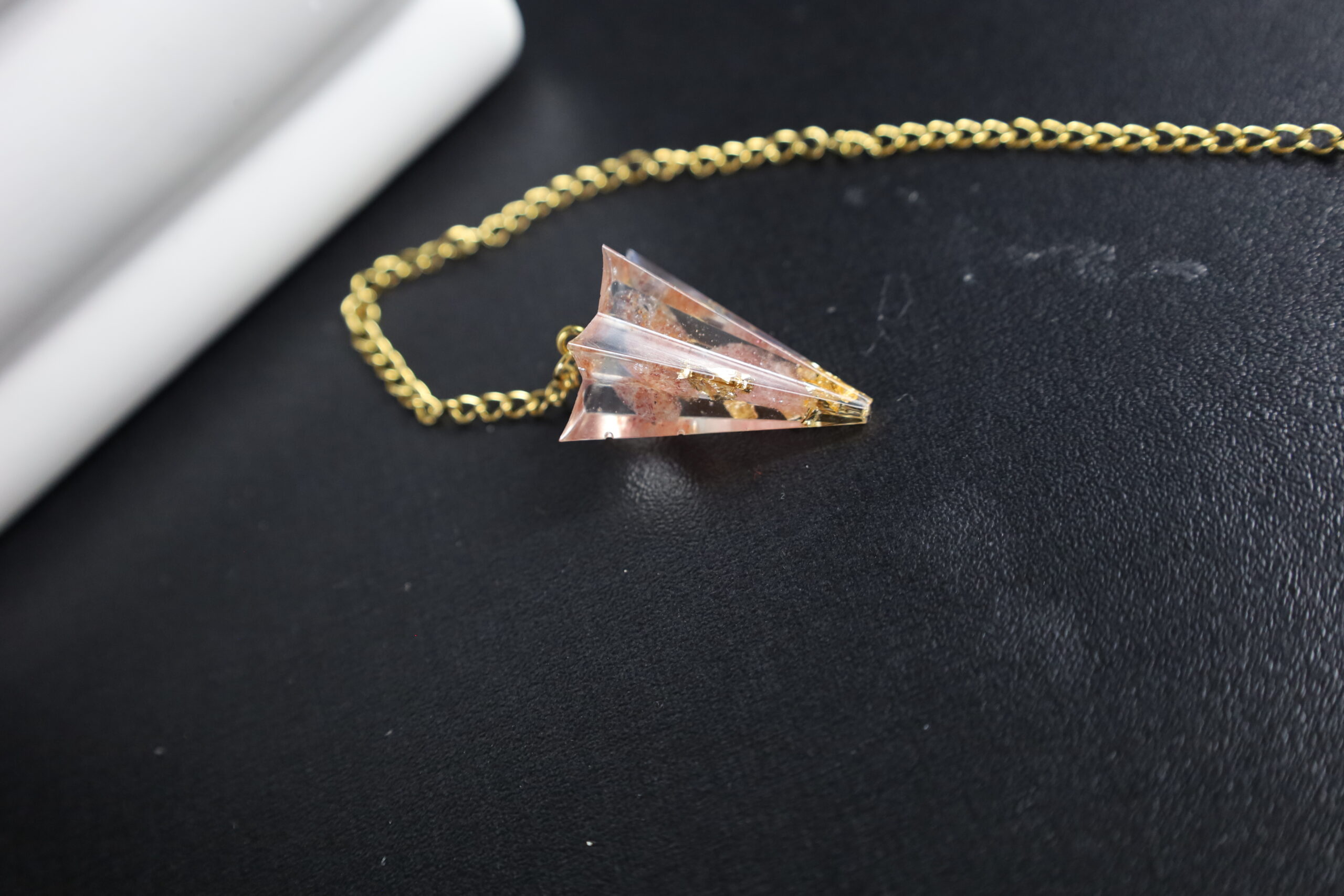 Pendule en Quartz Fraise – Image 6