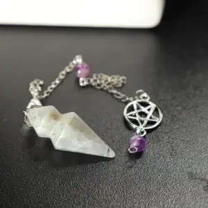 pendule en labradorite et pentacle
