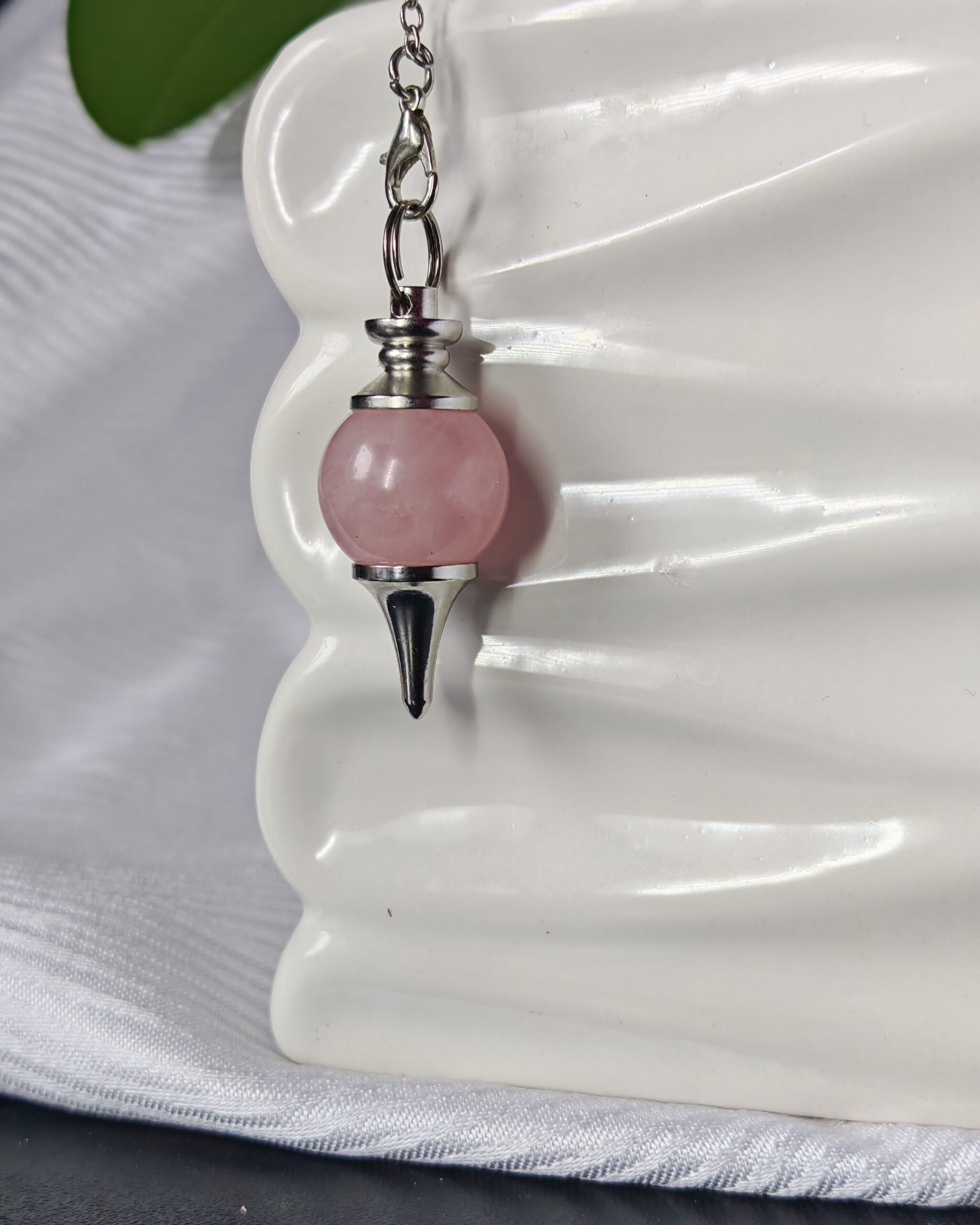 auto draft pendule sphere rose quartz