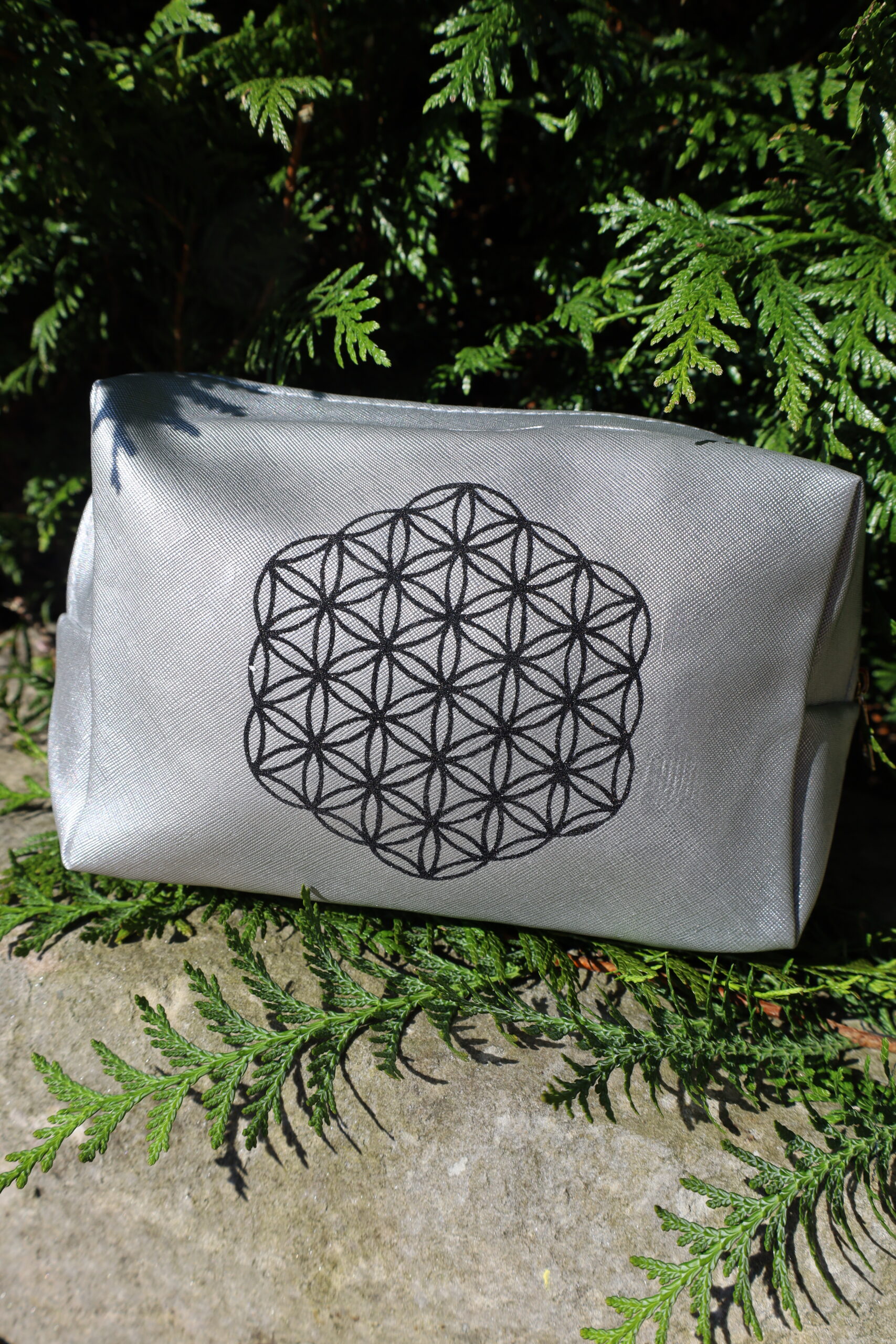 auto draft trousse grisse fleur de vie